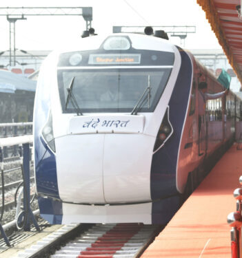 PM flags off Vande Bharat Express at Nagpur Railway Station, in Maharashtra on December 11, 2022.