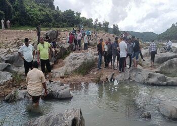 कांदरबेड़ा का नदी जहां से दोनों छात्रों का शव बरामद किया गया है.